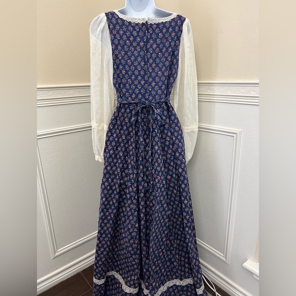 RARE Vintage Gunne Sax Prairie Dress Blue Floral Lace Peasant Cottagecore - Picture 5 of 8